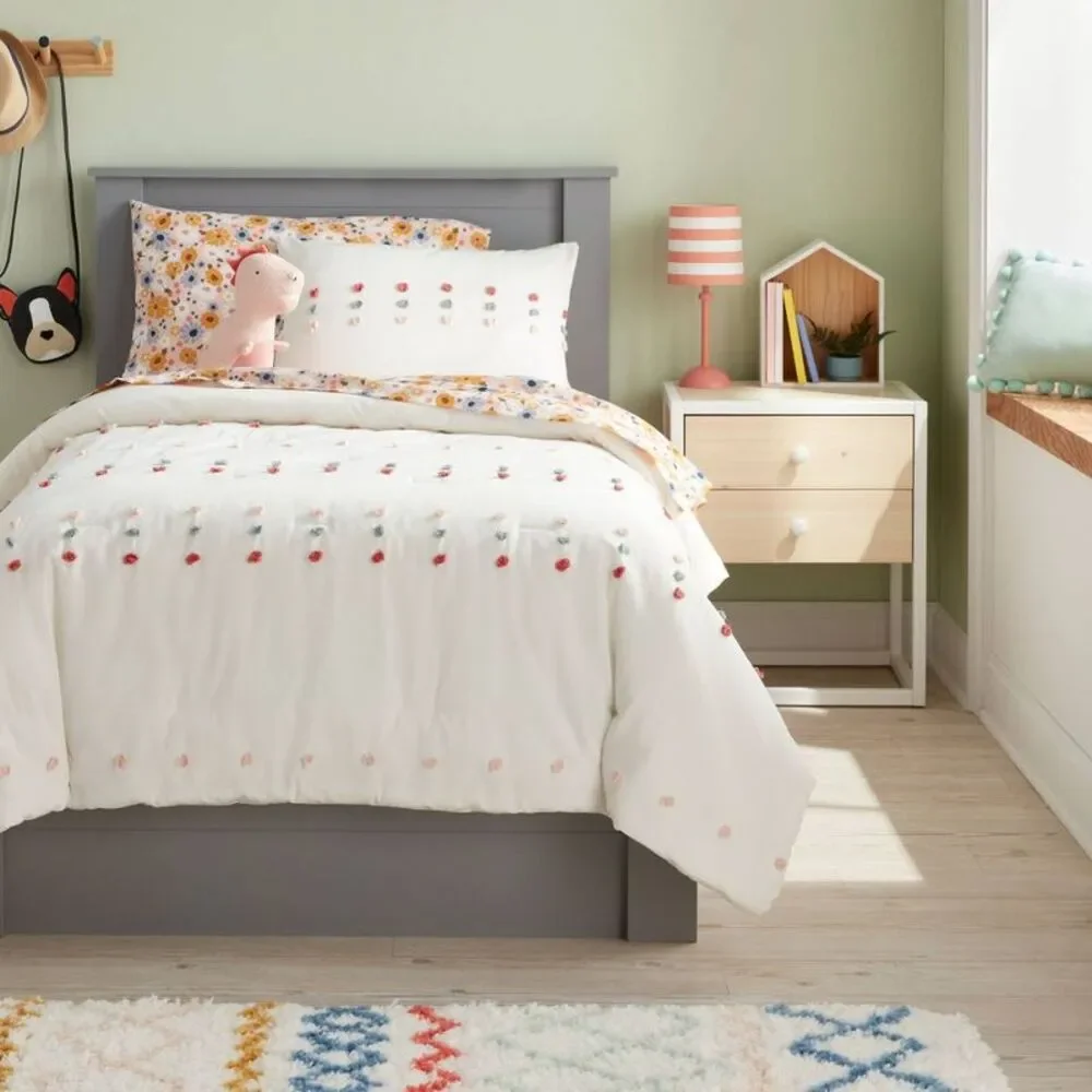 Pillowfort soft cream